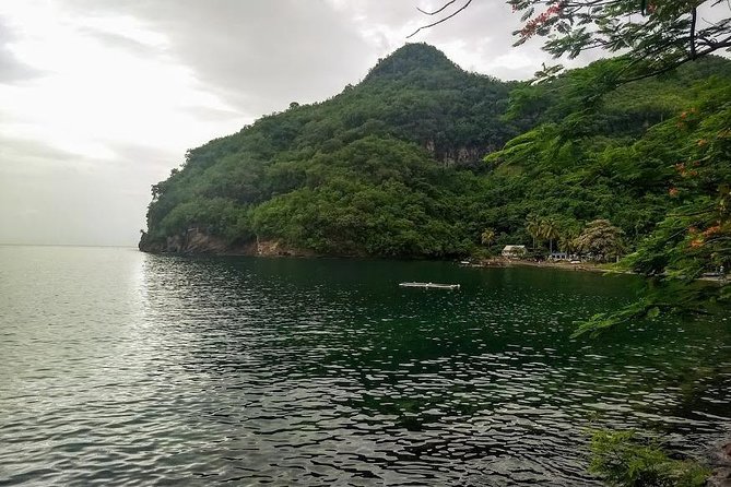 Tour Fort Charlotte, Pirates of the Caribbean and Wallilabou Falls - Accessibility and Participation