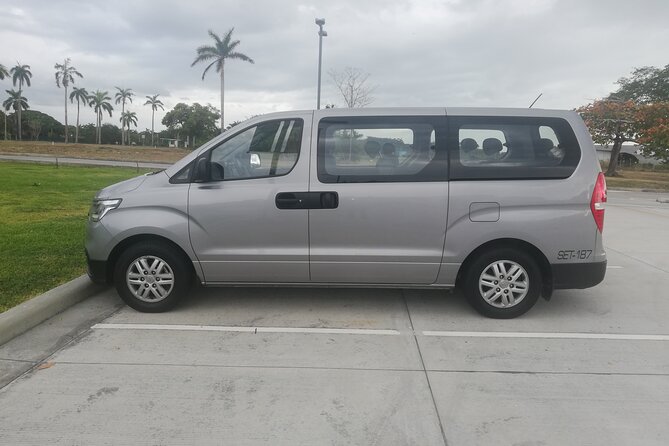 Transfer Airport - City / Min 2 Pax - Booking and Confirmation