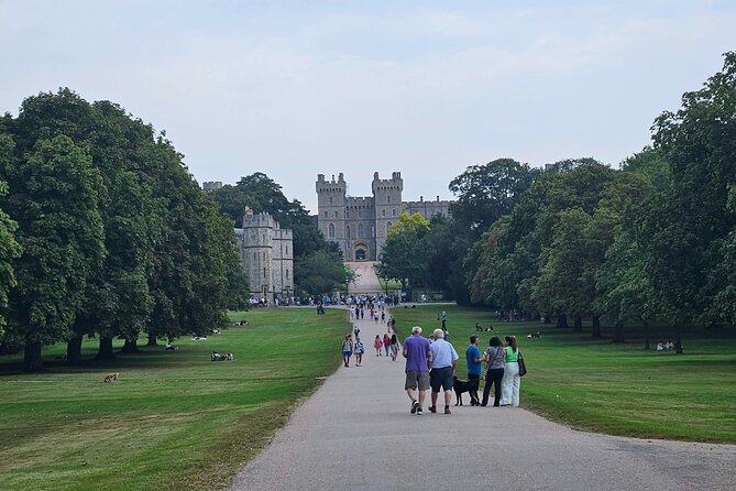 Transfer From Southampton to Heathrow via Stonehenge and Windsor - Reviews and Feedback