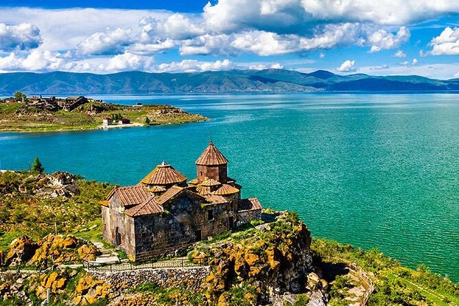 Transport Rental to Khor Virap, Areni, Noravank, Selim, Hayravank - Khor Virap