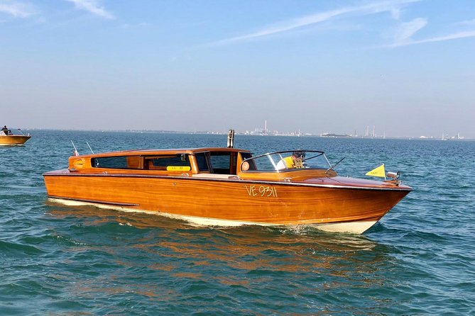 Treviso Airport Tfs to Venice Hotels by Van and Watertaxi OR VICEVERSA - Negative Customer Experiences