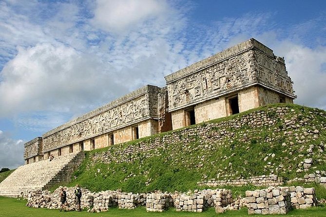 Uxmal and Choco Story Private Tour - Chocolate Museum Experience