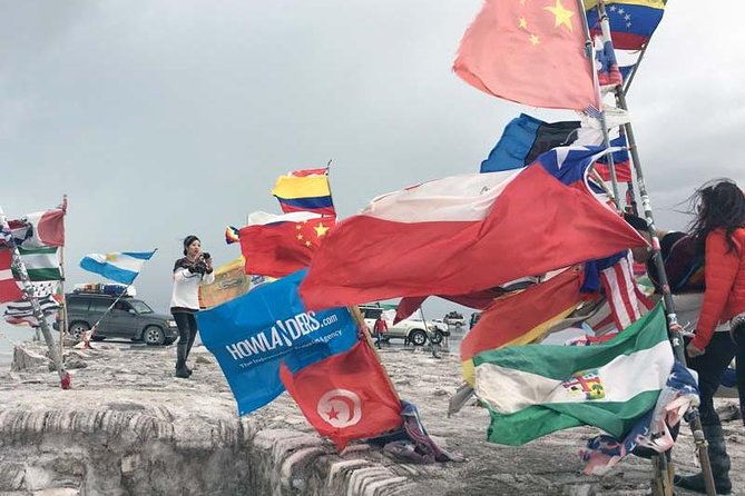 Uyuni Salt Flats - Full Day Tour From Uyuni - Mirror Effect and Stargazing