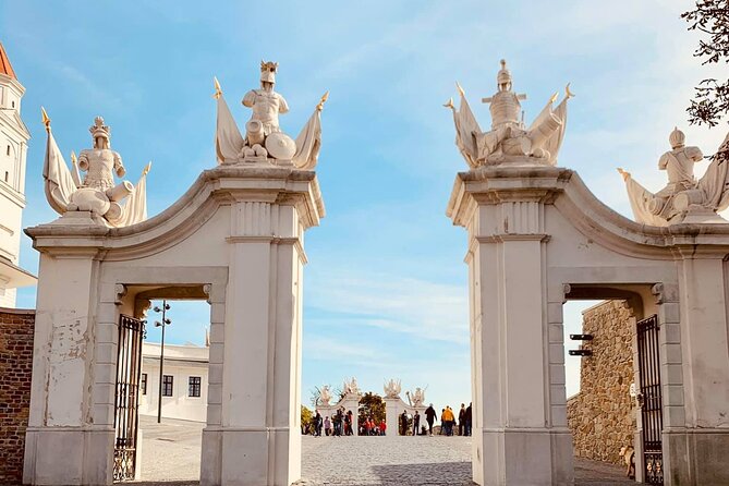 Vienna and Bratislava Private Full-Day Tour From Prague - Tour Participant Guidelines