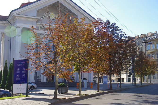 Vilnius: Soviet Vilnius Bike Tour - Efficient Cycling Tour Experience