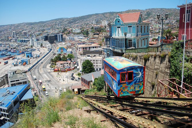 Viña Del Mar and Valparaiso Stopover Tour From Santiago International Airport - Cancellation and Reviews