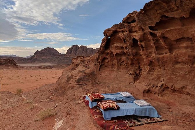Wadi Rum Day Tour - Health and Accessibility Considerations