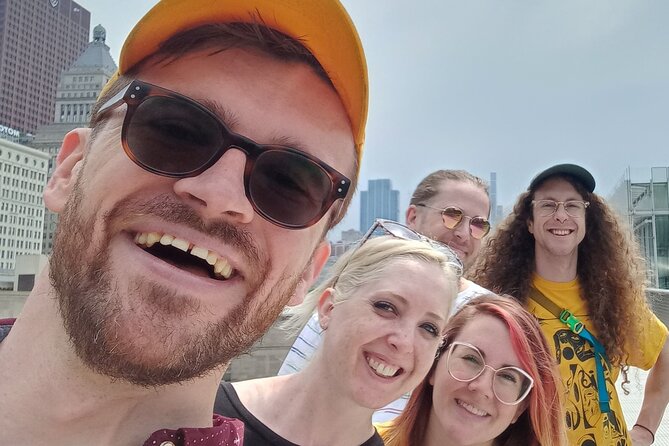 Walkin With Colin: Chicago History-Mystery-Comedy-Tragedy Tour - Discovering Hidden Gems and Personal Anecdotes