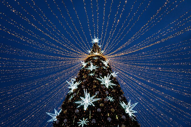 Walking Christmas Tour Filled With Magic in Shkodra - Shatërvani Park Stroll