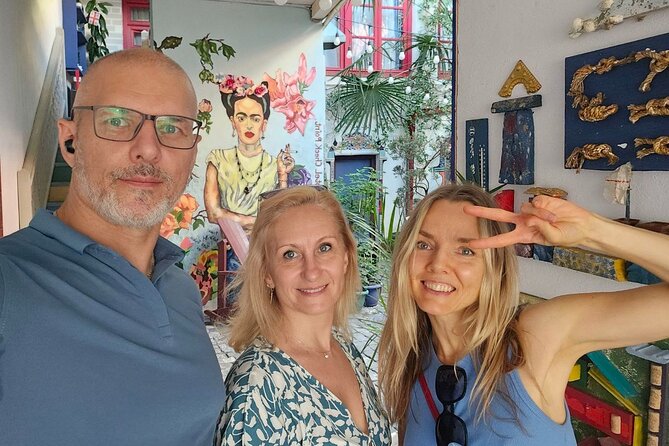 Walking City Tour in Tbilisi - Guided Experience