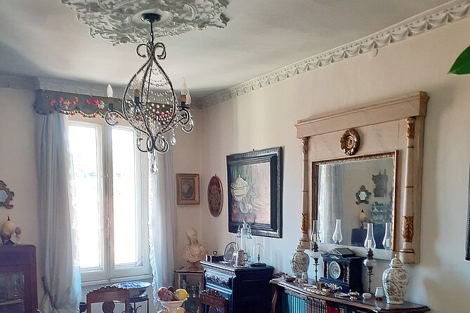 Walking Tour in an Ancient Private Tower House in the Historic Center of Bergamo - Review Insights