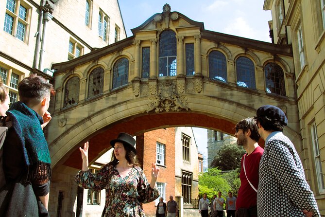 Welcome to Oxford: 2hr Private Oxford Walking Tour - Tour Schedule and Accessibility