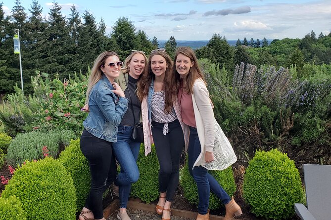Willamette Valley Pinot Noir & Wood Fired Pizza Pairing Tour - Insights From Knowledgeable Local Guides
