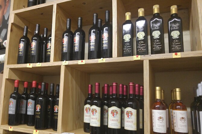Wine Tour and Lunch in Lucca Area - Booking Process and Tips
