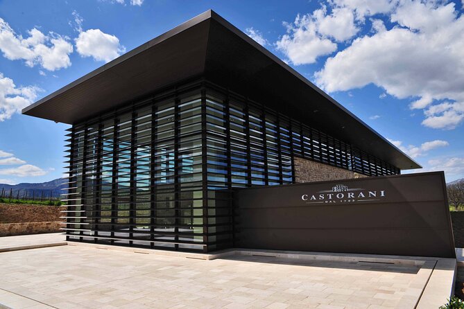 Winery Tour and Wine Tasting in Montepulciano Dabruzzo - Exquisite Wine Tasting Experience