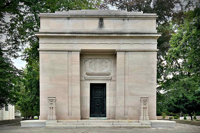 Woodlawn Cemetery: A Self-Guided Audio Tour of Gilded Age Art and Architecture - Tour Logistics and Accessibility