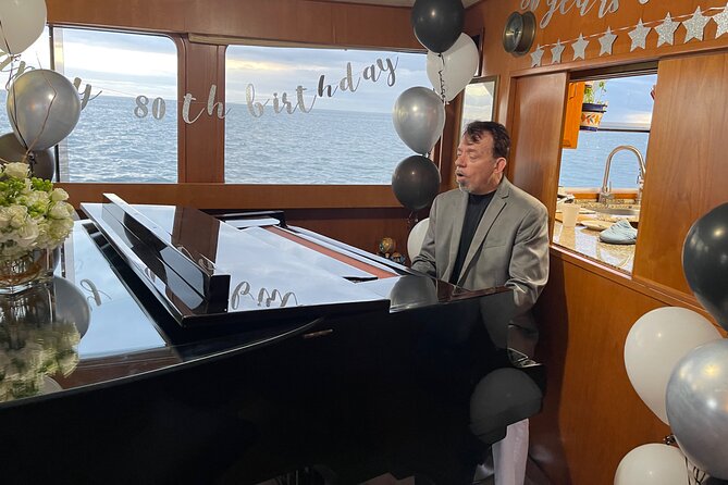 Yacht Charter Madeira Beach and Tampa Bay - Onboard Amenities for a Relaxing Voyage