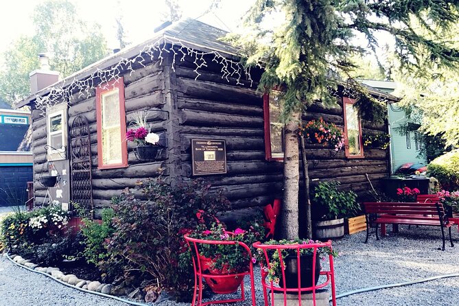 Yellowknife City Tour - Booking Information