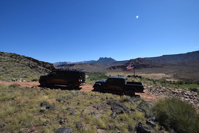 Zion Jeep Tour With Exclusive Access to Zion Cliffside Point - Lunch and Refreshments