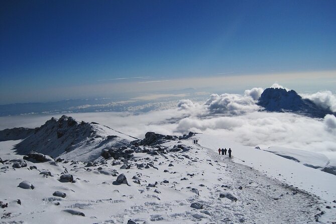5 Days Kilimanjaro Trekking – Marangu Route