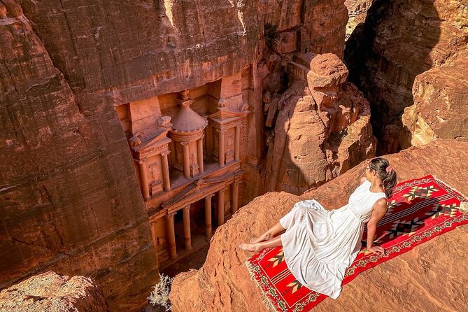 04 Days / 03 Nights Small Group Tour in Jordan. - Meeting and Pickup