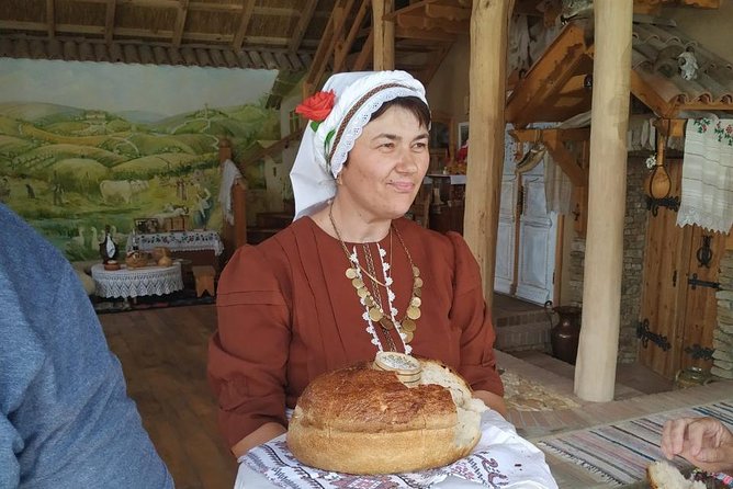 1 DAY: GAGAUZIA Tour From Chisinau - Savoring a Gagauz Lunchtime Feast