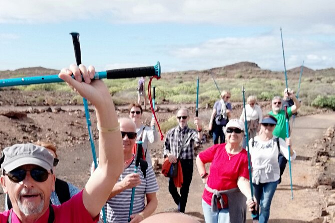 1 Day Hiking Adventure in Isla Lobos - Dining and Sustenance