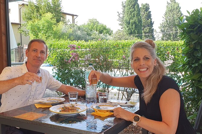 1 Hour Tasting of Artisan Liqueurs in the Umbrian Countryside - Exploring the Scenic Umbrian Countryside