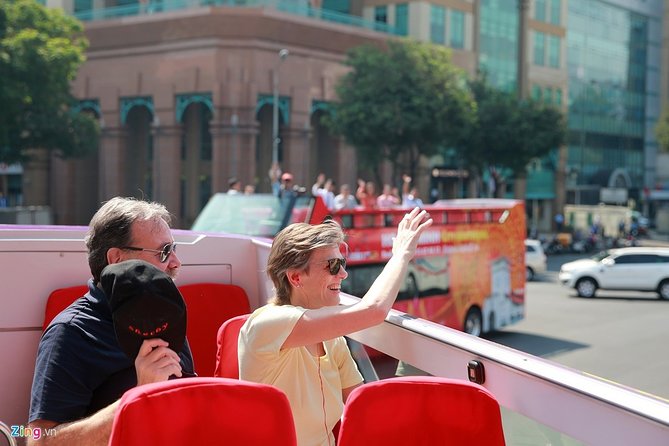 1 Round Ho Chi Minh City Bus Tour + Saigon Skydeck Pass - Common Issues