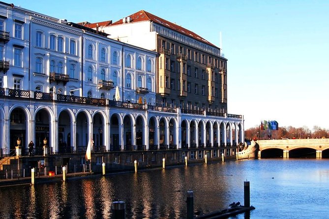 10 Secrets of Hamburg's Old Town Review - Highlights and Recommendations