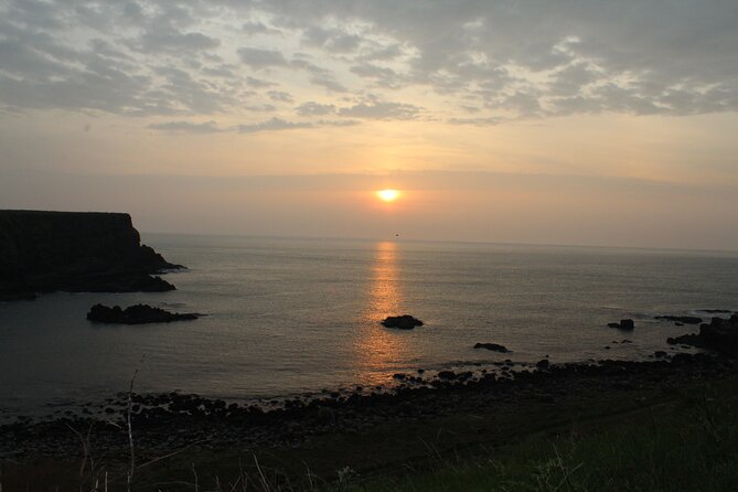 2-Day Northern Ireland Giants Causeway Private Luxury Car Tour - Highlights of Day 1