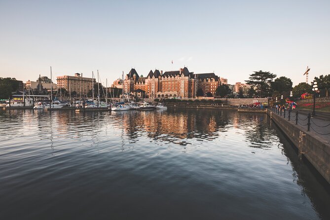2-Hour Victoria Highlights Private Walking Tour - Reviews