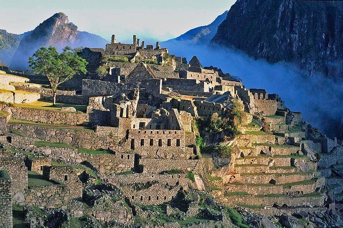 3 Day - Machu Picchu Express Tour - Group Service - Wayna Picchu Climb