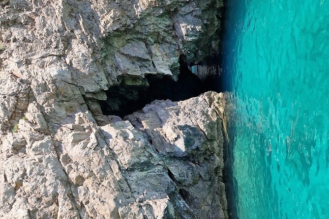 3 Hour Capri Private Boat Tour - Refreshments and Amenities