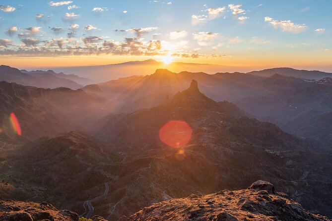3-Hour Hiking Experience in Roque Nublo - Scenic Beauty of Roque Nublo