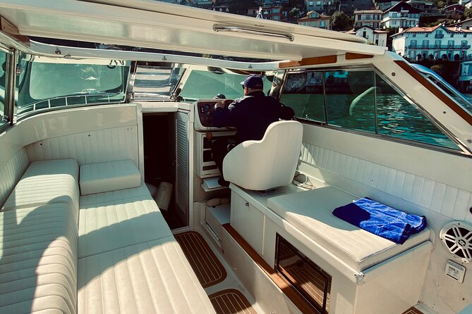 3 Hours Private Tour by Colombo Speedboat on Lake Como - Speedboat Experience