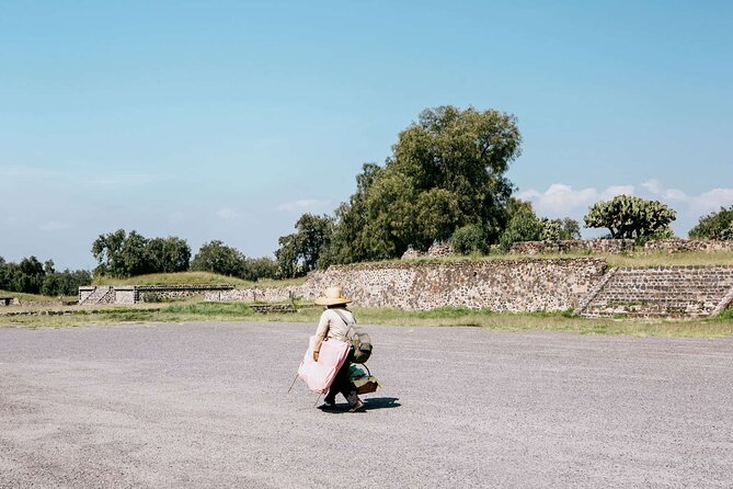 3X1 Teotihuacan, Basilica of Guadalupe, Tlatelolco and Tequila Tour - Tour Highlights