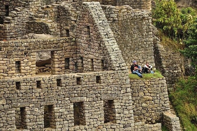 4-Day Ultimate Guided Inca Trail Trek to Machu Picchu - Packing List and Essentials