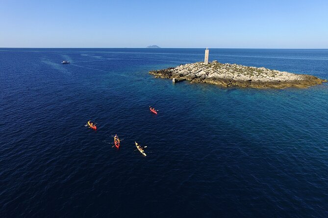 4 Hours Sea Kayaking From KomižA - Getting There and Back