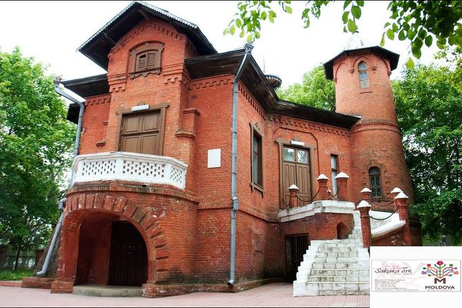 4 Hours Wonderful - Manuc Bei Mansion From Chisinau - Private Tour Exclusivity