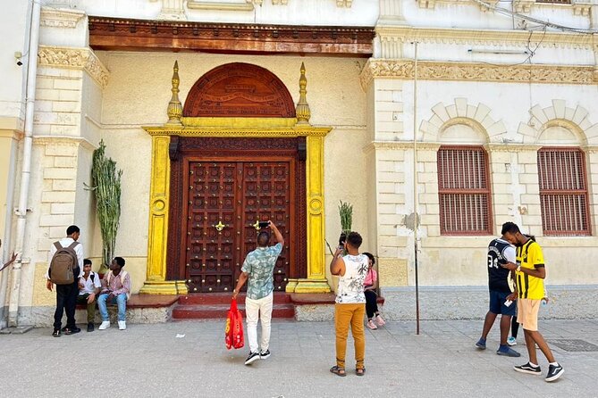 A Half Day Private Stone Town Tour - Booking Process