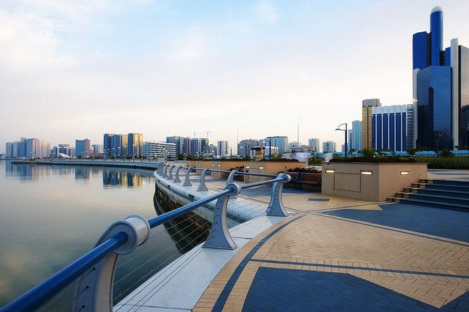Abu Dhabi Private Tour With Qasr Al Watan & Gold Cappuccino at Emirates Palace - Reviews and Ratings