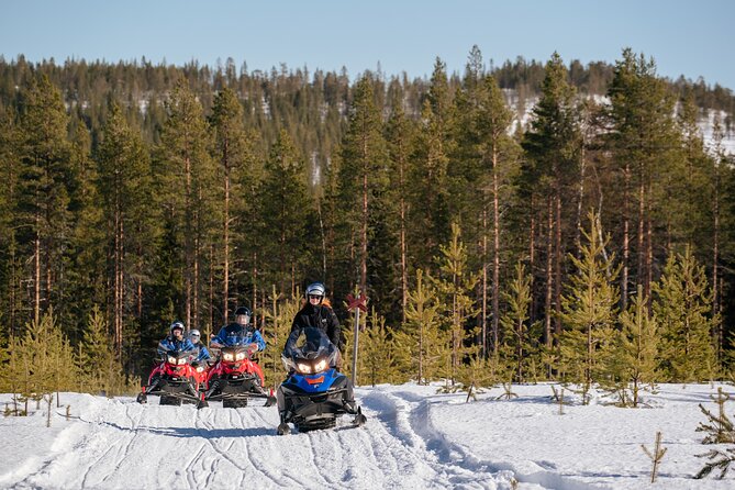 Adventurers Snowmobile Tour 4h - Clothing and Equipment
