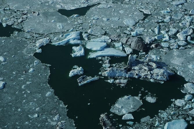 Airplane Flight Over Glacier Lagoons and Icelands Highest Peak - Meeting Point and Logistics