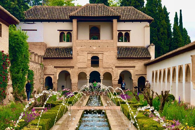 Alhambra Private Tour From Malaga: With Transport and Skip-The-Line-Tickets - Ask Away