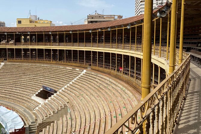Alicante: Visit With Audio Guide Bullring and Bullfighting Museum - Nearby Public Transportation