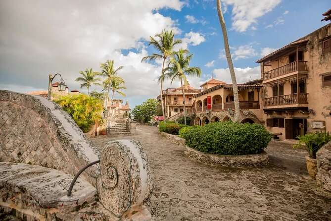 Altos De Chavón Day Tour From La Romana - Booking and Cancellation Policy