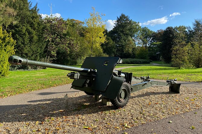 Arnhem 1944 Battlefield Private Tour: Transfers From Randstad  - Leiden - Cancellation Policy