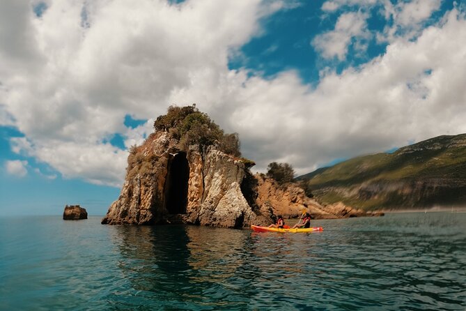 Arrábida: Kayak Snorkeling & Beach Lounge/Pick-Up Available - Exploring the Arrábida Region