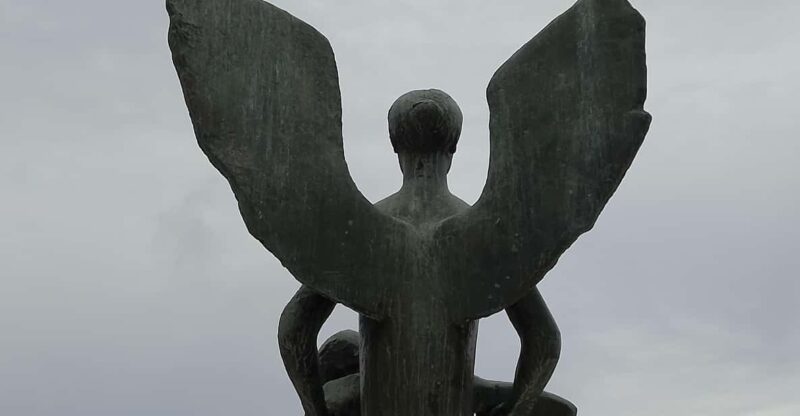ATHENS: THE LOCAL GUIDED STATUES TOUR OF ATHENS - Meeting Point and Duration